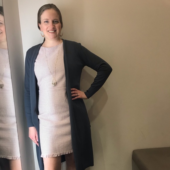 Meet your Posher, Lauren - Picture 6 of 8